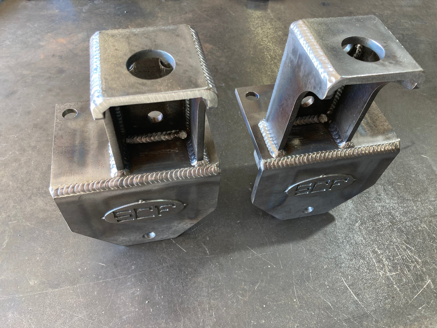 72-93 dodge ram front 4x4 leaf spring hanger